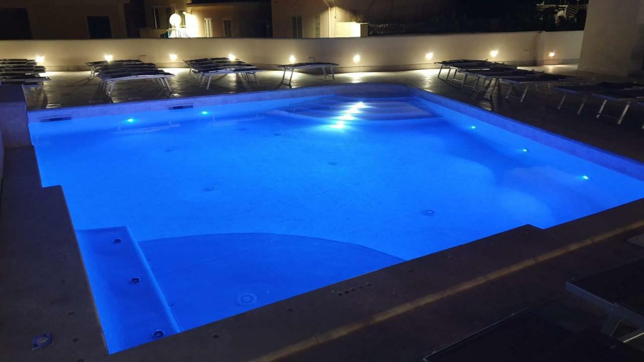 圣特雷莎加卢拉La Contessa Pool & Sea View公寓式酒店 外观 照片